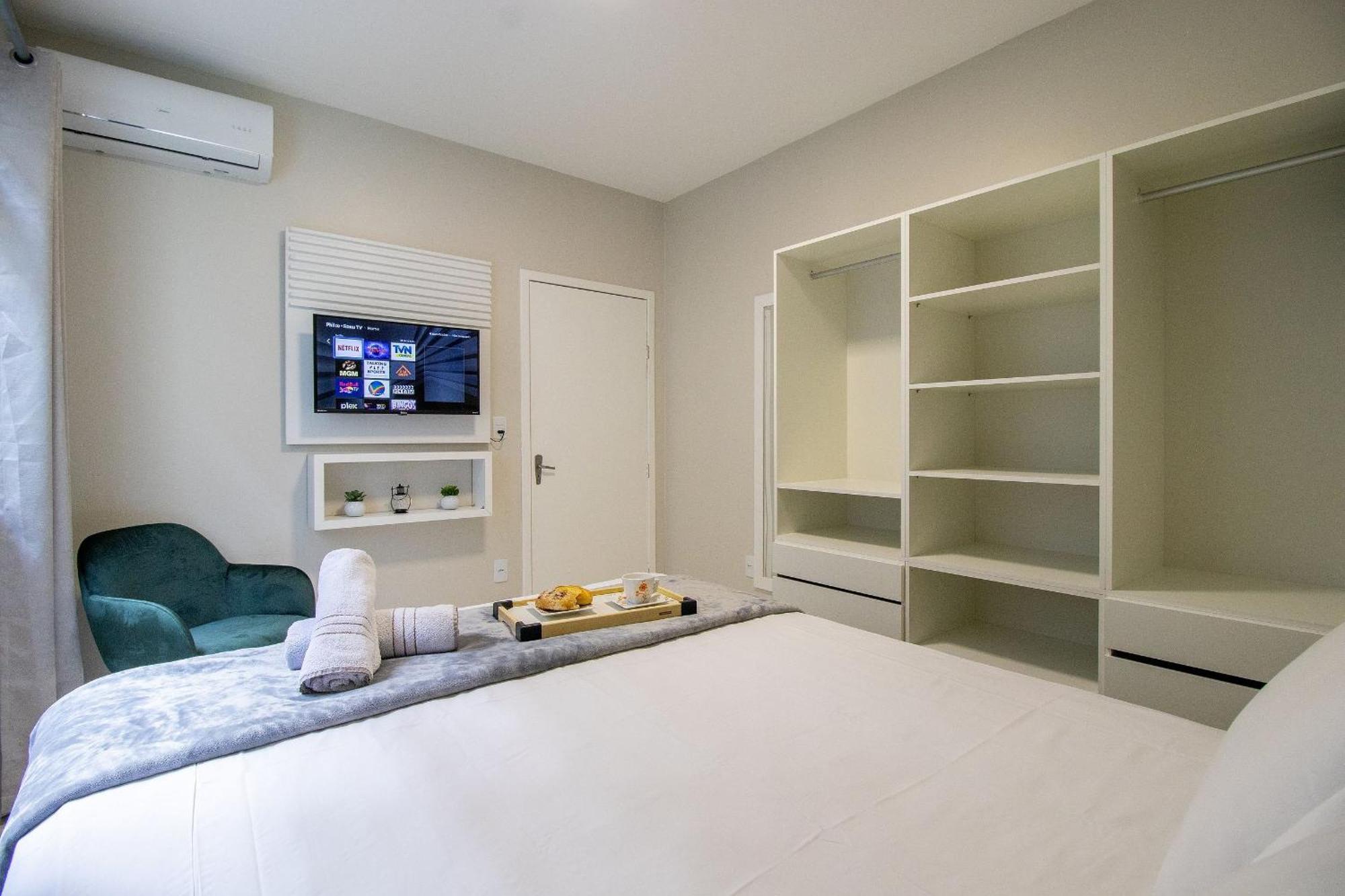 Joa34 - Sacada, 1 Suite, Garagem, Climatizado Balneario Camboriu